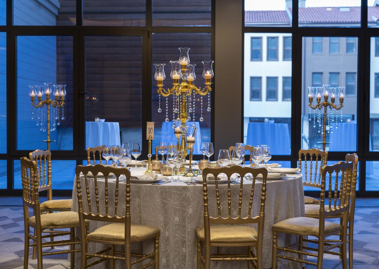 Hotel Millennium Istanbul Golden Horn Exterior foto The ballroom